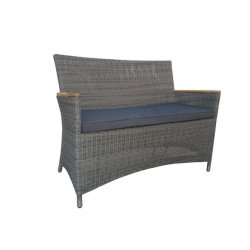 Komfortabel 2-personers havesofa med arml�n i gr� UV-polyrattan med gold teak- arml�n og inkl. m�rkegr� hynder - H89xL120xD61 cm