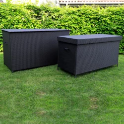 100 % vandt�t og vedligeholdelsesfri hyndeboks i UV-beskyttet polyrattan 155x70x85 cm - Model: Kosmo