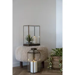 Glaslykta med tak och handtag i antik messing design f�r inomhus- och utomhusbruk