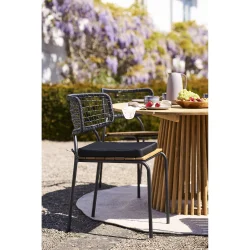 Leonardo spisebordsstol - i teak og metal - kan bruge i stuen, terrasse og haven