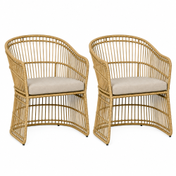 2 stk. elegante havestole i naturfarvet polyrattan med komfortable hynder og galvaniseret st�lstel