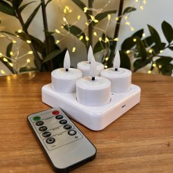 S�t � 4 LED fyrfadslys - Genopladelig - Op til 100 timer pr. opladning - V�lg variant!