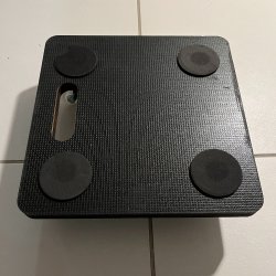 Solid og smagfuld plantevogn i sort finr 30x30 cm 4 hjul max 150 kg  