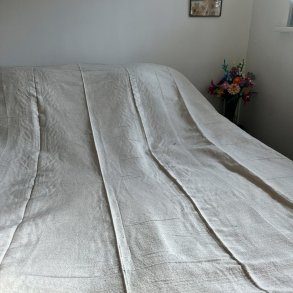 BLDT OG LKKERT sengetppe i bomuld fra Dacore. 240X260 cm. FLERE FARVER!!