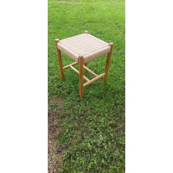 Stilfuld skammel i Eg fra Dacore -  Ml35X35XH45 cm