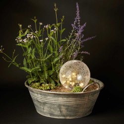 Solcelle kugle med spyd i krakeleret glas med solcellepanel - 20 LED-lys - F�s i flere st�rrelser
