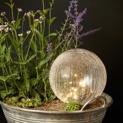 Solcelle kugle med spyd i krakeleret glas med solcellepanel - 20 LED-lys - F�s i flere st�rrelser