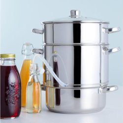 Alsidig saftkoger 8L i rustfrit stl 3 sektioner med lg og damphul inkl silikoneslange og klemme