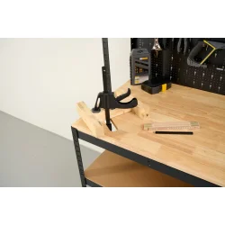 Arbejdsbord til garagen. PRAKTISK OG MODERNE ARBEJDSBORD TIL ALT DIT VRKTJ!!