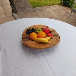 Bordskl Teakrod ca. ml.: Hjde 8cm. Diameter  30 cm. Dekorativ som frugtskl 