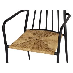 Sort Medea mbelst. bestende af beton bord + 6 stabelstole i design. Indendrs og udendrs brug