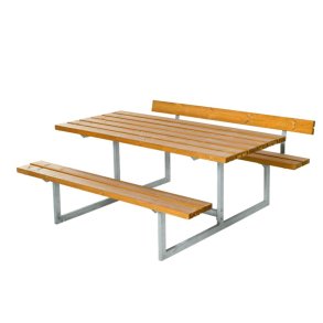 Bordbnkest til 6 personer med et rygln i lrketr 