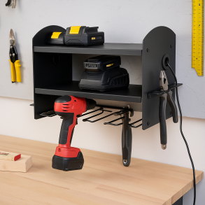 Praktisk vrktjshylde til elektrisk vrktj, opladere og tilbehr