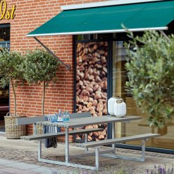 Bordbnkest i tr med et rygln - vlg farve