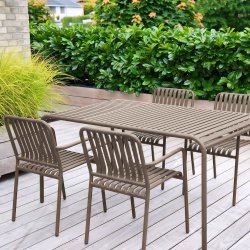 Vedligeholdelsesfrit Havebord 4-6 Personer - 150X90 cm. Model: Haya