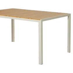 Elegant vedligeholdelsesfrit Havebord i to st�rrelser 