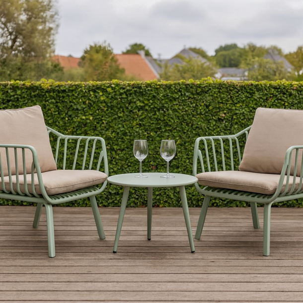 Flot cafst med bord og to stole med all-weather hynder - Model: Marie