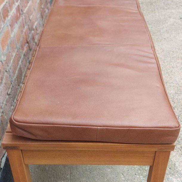 Bnkhynde 88x40x5cm i sort eller cognac bffellder - vlg farve Cognac
