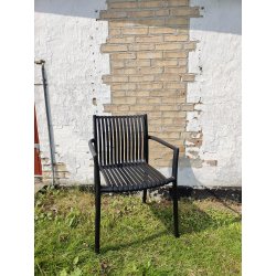 Stabelbar vedligeholdelsefri havestol i UV-beskyttet stbt plast - Model: Lily - Vlg farve 