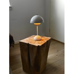 Skammel lavet af teak rod - Ubehandlet.  20 KG