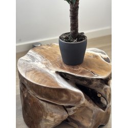 Teak Rod lavet til et sofa- , sidebord eller skammel. Hvert bord er unikt.  