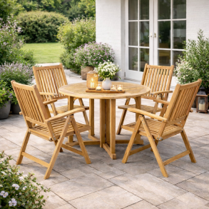 Julia-Isa havem�bels�t til 4 personer i teaktr� - s�ttet kan klappes sammen, for bedre opbevaring