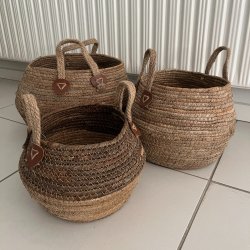 Kurvest med 3 kurve og hank - Rund i formen - H38/33/27,5 - Natur. KURVE TIL NEM OPBEVARING!! 