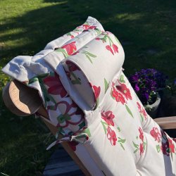 Dkstolshynde i blomsterdesign - hvid. PERFEKT HYNDE TIL DINE DKSTOLE!!!