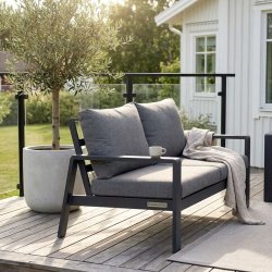 Kamelia lounges�t | 2-personers loungesofa, to komfortable loungestole og stilrent sofabord