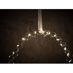 Dekorativ LED metalring med timerfunktion - Diameter: 35 cm