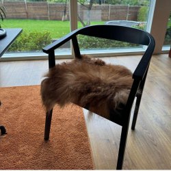 Stolsits i kta lammskinn - str. 40x40 cm - vlj frg