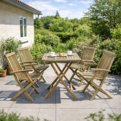 Cafes�t med kvadratisk cafebord og foldestole til 4 personer - model: mondena