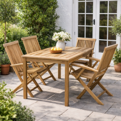 Klassiskt tr�dg�rdsm�belset i silverteak f�r 4 personer. Modell: Mondena / Java