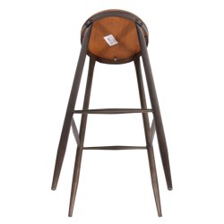 Lkker og stilren bar stol. Med metal stel og tr sde der giver et rt look.