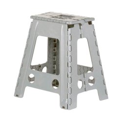 Praktisk foldbar skammel i to st�rrelser