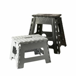 Praktisk foldbar skammel i to st�rrelser