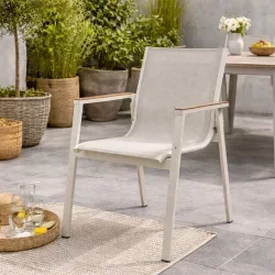 Ingrid havem�bels�t - Stilfuldt haves�t i naturfarvet aluminium og keramik med 6 komfortable havestole i lysgr� aluminimum og textilene