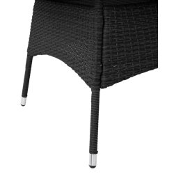 Vedligeholdelsesfrit havem�bels�t med �t havebord med drejeskive og 6 x Pisa stabelstole!