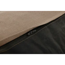 Komfortabel og vandafvisende Formand s�kkestol � stilren loungestol med ergonomisk st�tte til b�de inde- og udend�rs afslapning
