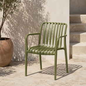 Stabelbar vedligeholdelsefri havestol i UV-beskyttet st�bt plast - Model: Lily - V�lg farve 