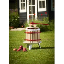 Saft/frugtpresser i naturligt egetr og robust stl. Manuel betjent, imponerende og effektiv 