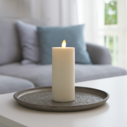 Smalle Dacore LED Vokslys i hvid med 3D Flammeeffekt - F�s i flere st�rrelser