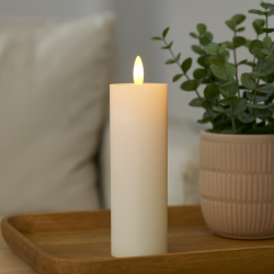 Smalle Dacore LED Vokslys i hvid med 3D Flammeeffekt - F�s i flere st�rrelser