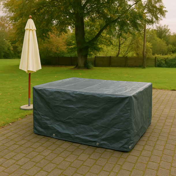 verdrag fr runt bord med stolar - 200 x 80 cm.
