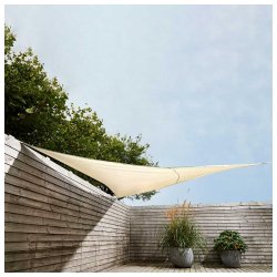 Premium vedligeholdelsesfrit trekantet solsejl i beige polyester stof 5x5x5 m.UV-beskyttelse: UPF50+