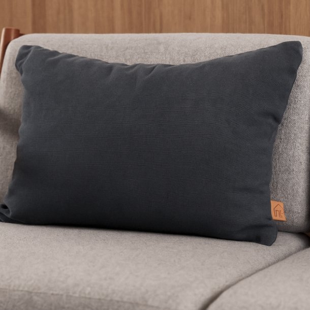 Bomuldspude med behageligt polyester fyld - V�lg farve - Model Gabriel