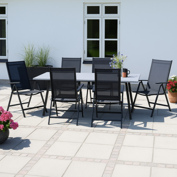 Ramsika familiest - 6-8 personer - Tler alt slags vejr - Vedligeholdelsesfri!