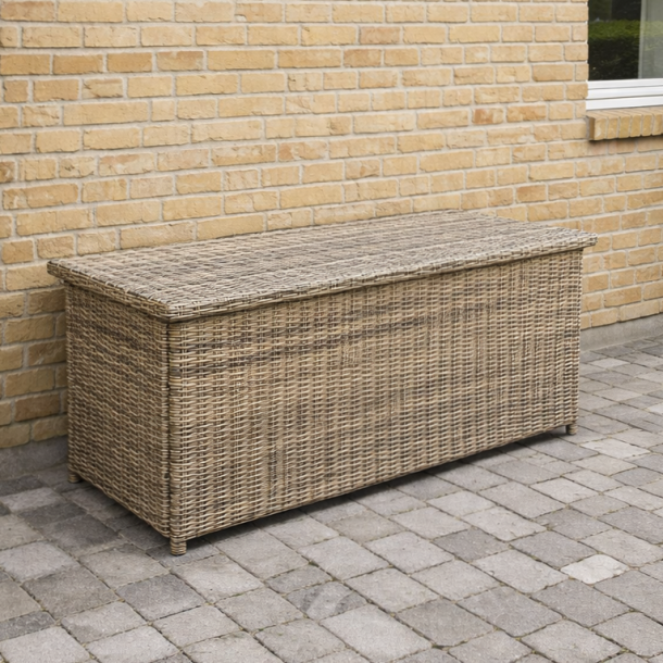 Sofia medium hyndeboks i cappuccino farvet polyrattan