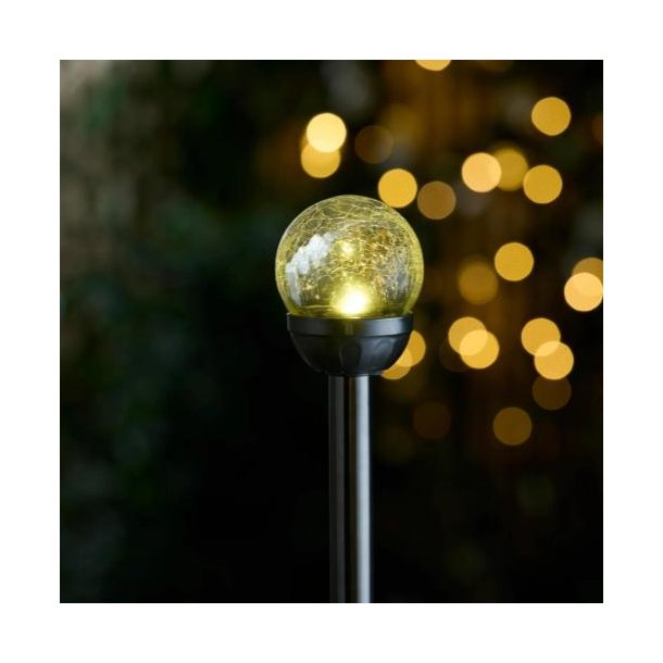 Solar lampe til haven inkl. jordspyd. PERFEKT BELYSNING TIL N�R HAVEN BLIVER FOR M�RK!!!