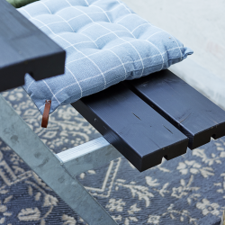 Bordbnkest i grundmalet nletr til 4 personer - vlg farve